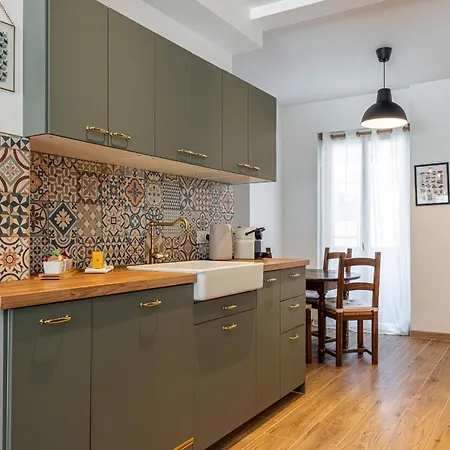 Apartment Large & Quiet 1 Bdr Downtown