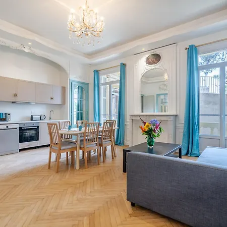 Apartment Luxueux 2p Proche *