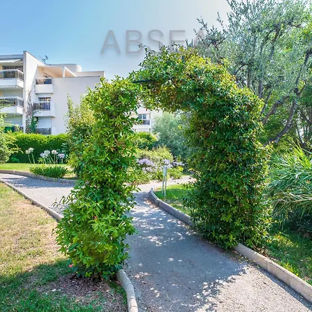 Apartament Jardin Et Piscine