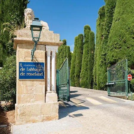 Renting - Abbaye - Luxury Penthouse Sea View Pool Tennis Parking Nice