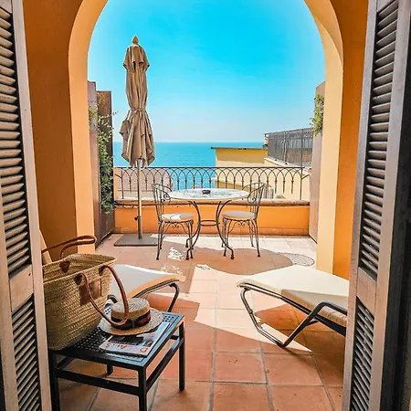 Hotel La Pérouse Baie Des Anges Nizza