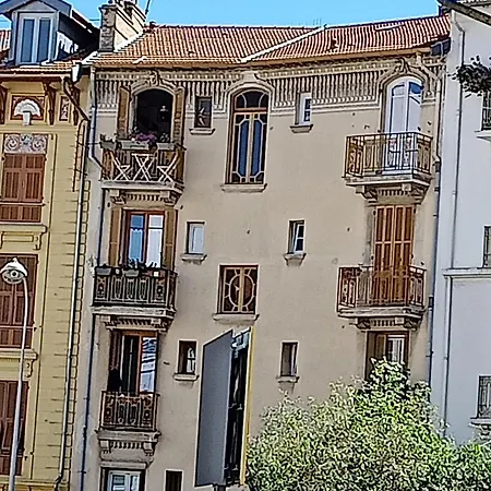 Privatunterkunft Arty Nizza