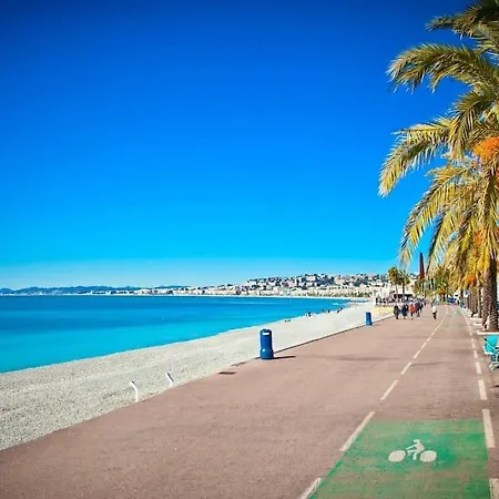 Appt Nice-centre Avec Parking Prive Proche Promenade Des Apartment *