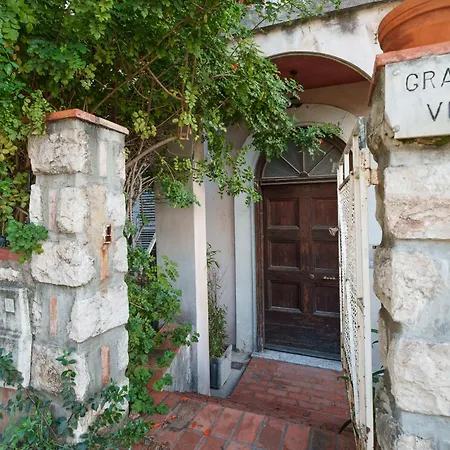 Renting - Cambrai03 - Seaside On The Promenade Des Appartement