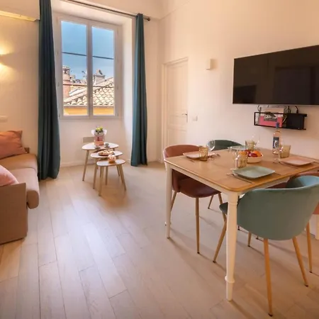 Apartman 06a3 - Lovely In The Heart Of Old Nizza