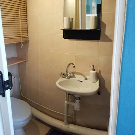 Beau F2 Saint-jean D'angely Apartment