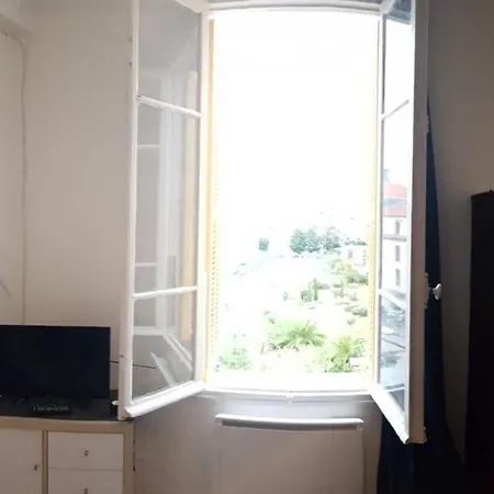 Apartment Beau F2 Saint-jean D'angely Nice