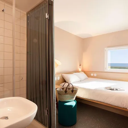 Hotel Greet Aeroport Promenade Des