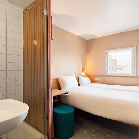 Hotel Greet Aeroport Promenade Des Nice