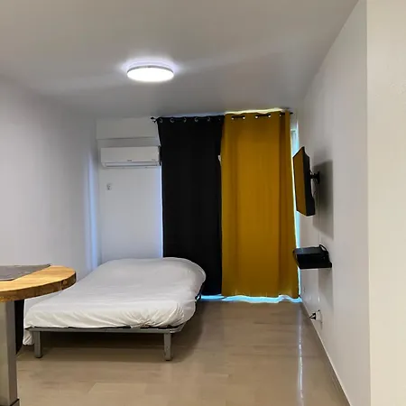 Apartment Lumineux A 2min De La