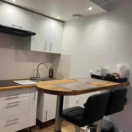 Lumineux A 2min De La Apartment *