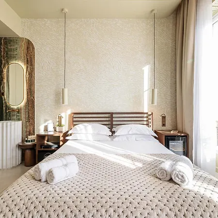 Hotel Naomi Nicea