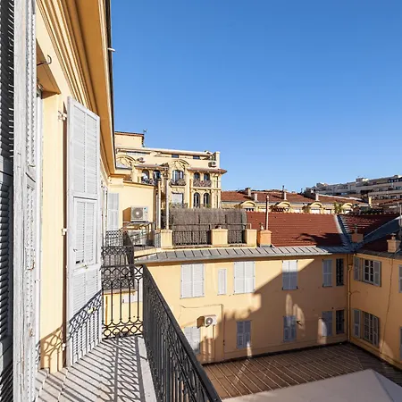 Hotel Naomi Nicea
