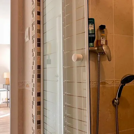 L Olivier - Vue - Clim - Piscine - Tennis - 6p Apartment *