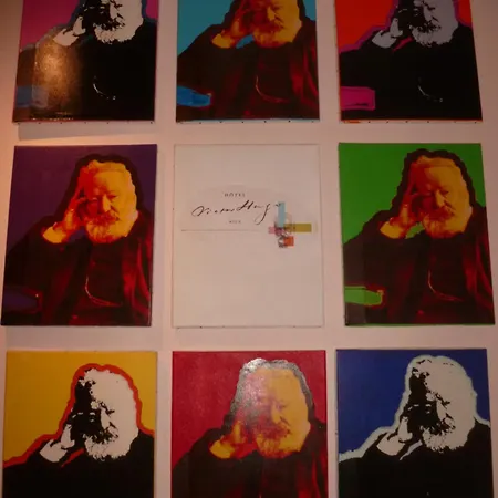 Отель Victor Hugo