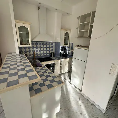 Apartment Garden In Mont Boron *
