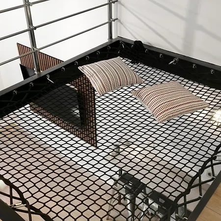 Loft Industriel Avec Terrasse Et Filet Suspendu A Cimiez 아파트 니스