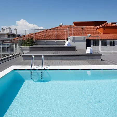 2 Pieces - Riquier - Vieux Port - Balcon - Piscine Sur Le Toit Nice