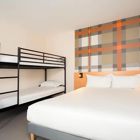 Easyhotel Old Town Ξενοδοχείο