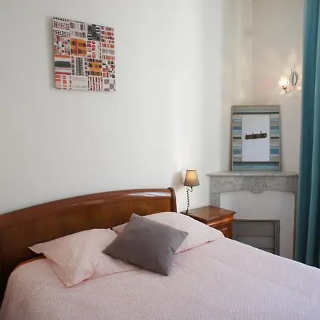 Zeperfectplace - Vieux Garibaldi 3 *