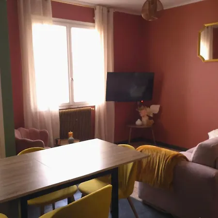 Apartment Cosy Et Tendance Pour Parenthese Chaleureuse Nice