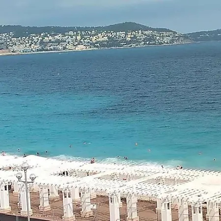 Apartment La Prom - A Two Bedroom With A Sea View *