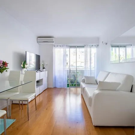 Azur Flat Apartment *