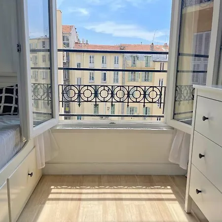 Au Coeur De Appartamento Nizza
