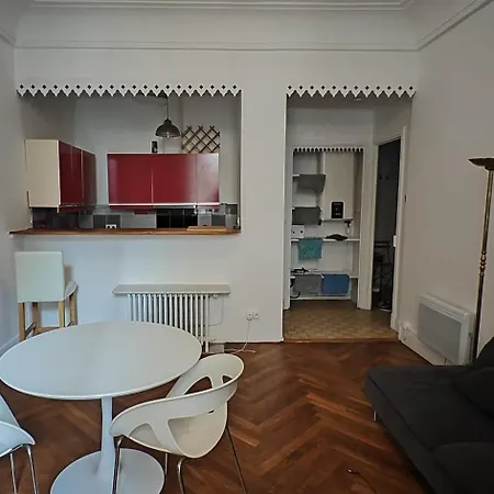 50m2 Proche Apartment