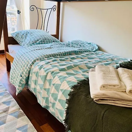 Eugenie Hyper Center 3 2 Bedrooms Nice