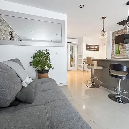 Escapade A - T2 Cosy, Clim & Balcon Apartment Nizza
