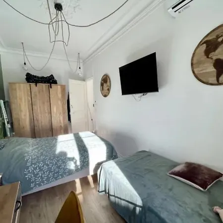 Homestay Les De Cedric Iconic Tram Gare Pour Personnes Calmes Nice