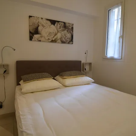 Appartamento 4 Personnes Grande Terrasse Dans Le Carré D Or à *