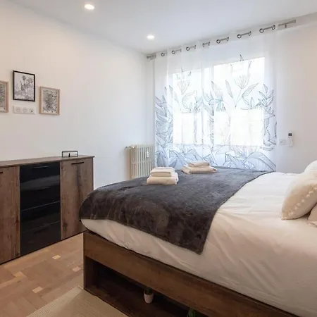 L38 Hobeika Fleur 7min Walk To Beach,free Park,balc&ac Apartamento *