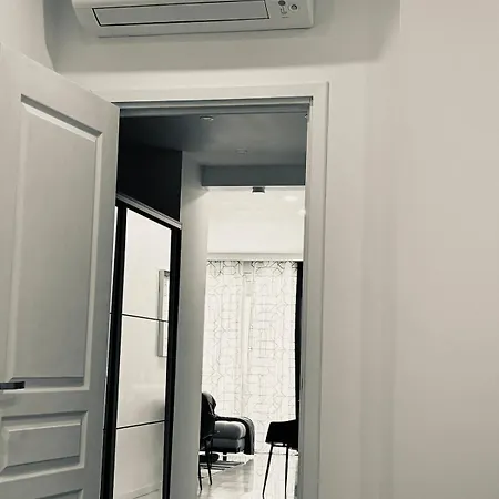 Apartamento L38 Hobeika Fleur 7min Walk To Beach,free Park,balc&ac