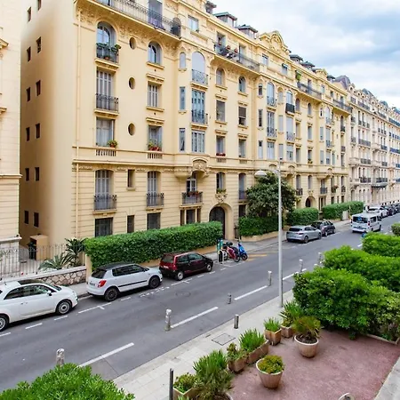 L38 Hobeika Fleur 7min Walk To Beach,free Park,balc&ac Apartamento *