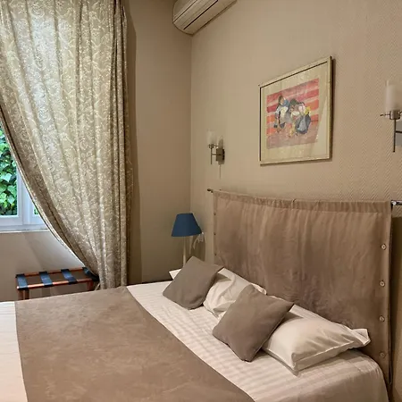 Otel Garden 3*