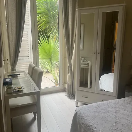 Garden 3* Nice