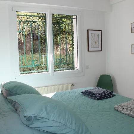 Rez De Jardin De 65M2 Dans Villa A Nice * Nice