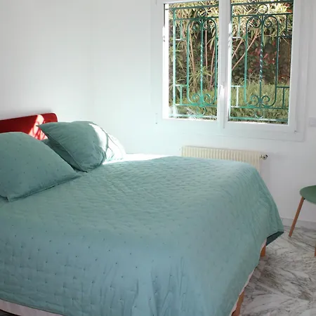 Rez De Jardin De 65M2 Dans Villa A Nice Apartment