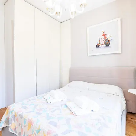 Joffre 49-d - Charming 2 Bedroom - Carre D'or Apartman *