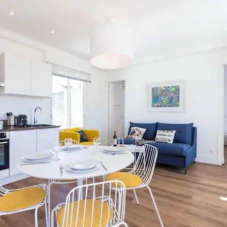 Spitalieri- Sunny Terrace With View -New Apartment