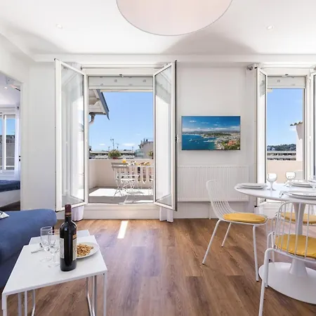 Spitalieri- Sunny Terrace With View -New Apartment