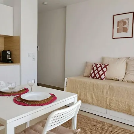 Appartement Charming 23 M Near The Sea Nice