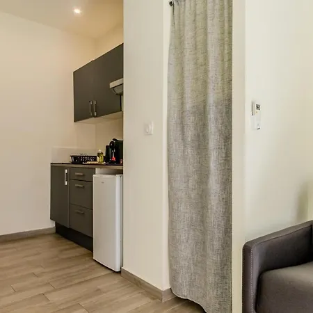 Apartment Magnan Avec Jardin Proche Des Plages Nizza