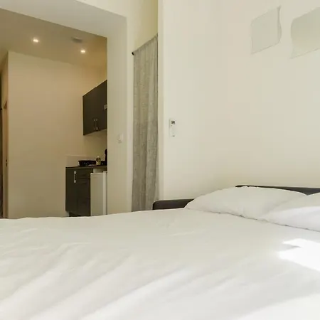 Apartment Magnan Avec Jardin Proche Des Plages *