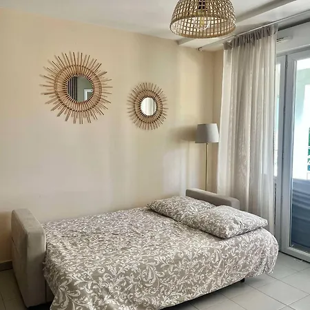 4 Personnes - Clime - Terrasse - Pr Port - Centre - Gare - Tramway Appartement *