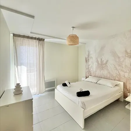Appartement 4 Personnes - Clime - Terrasse - Pr Port - Centre - Gare - Tramway