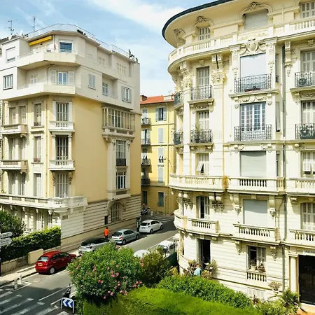 Appartamento Beautiful Near The