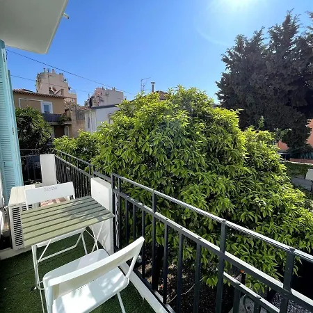 Proche Mer, Avec Terrasse Et Parking 아파트 니스